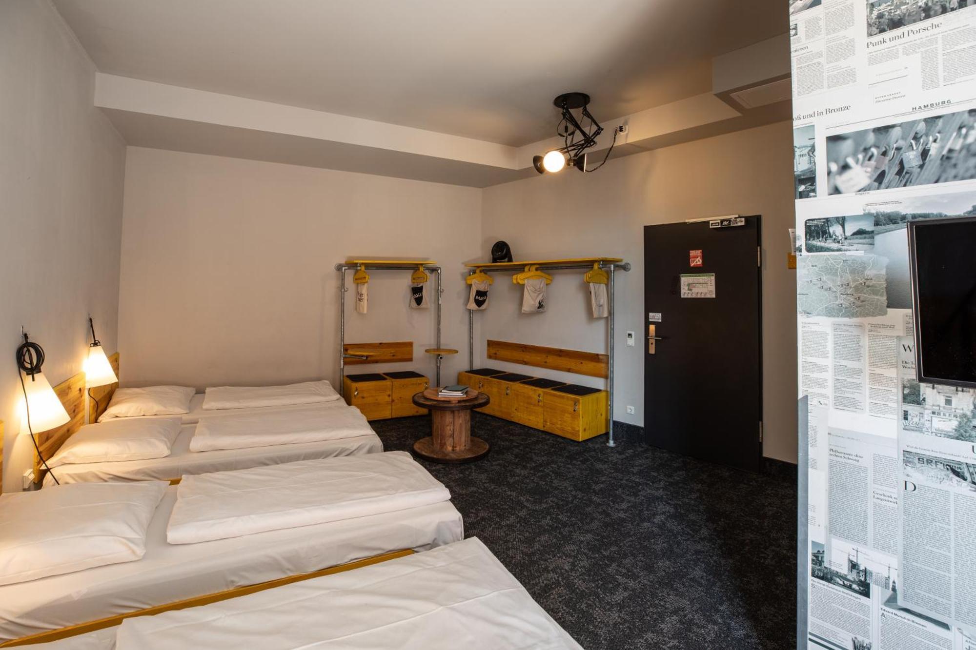 Superbude St.pauli Hotel 3*