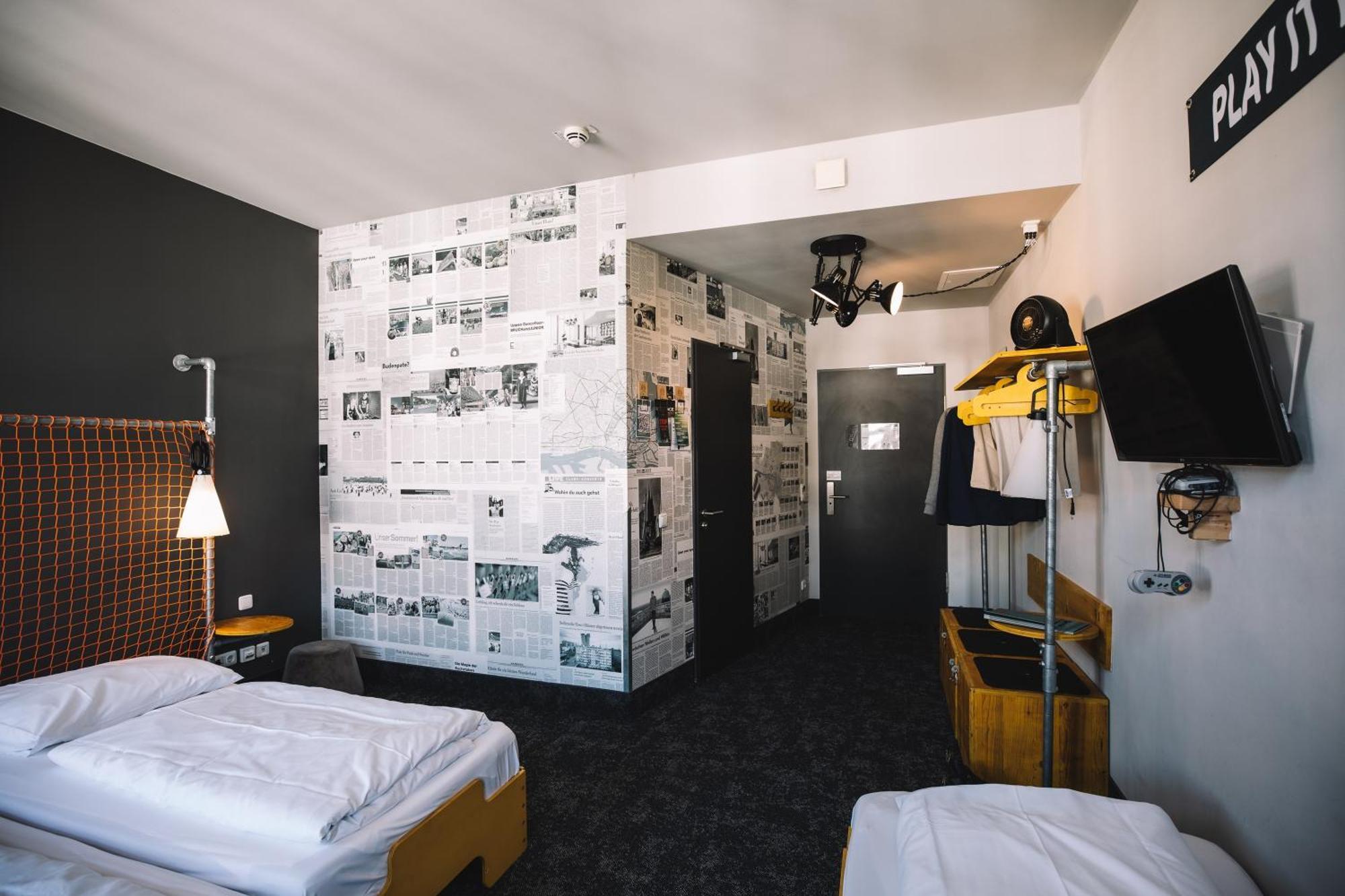 Superbude St.pauli Hotel 3*